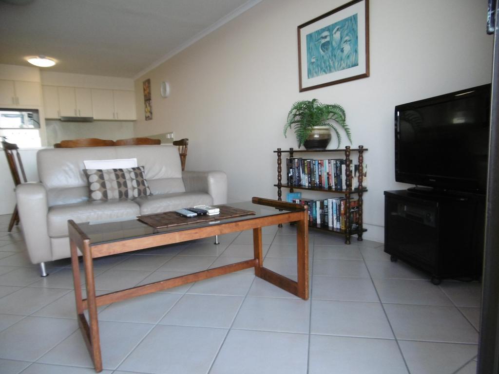 Trafalgar Towers Maroochydore Pokój zdjęcie